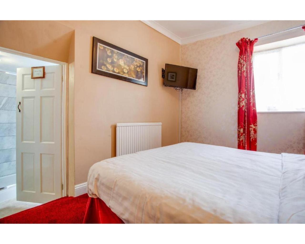 The Rose And Crown Hotel Wisbech Phòng bức ảnh