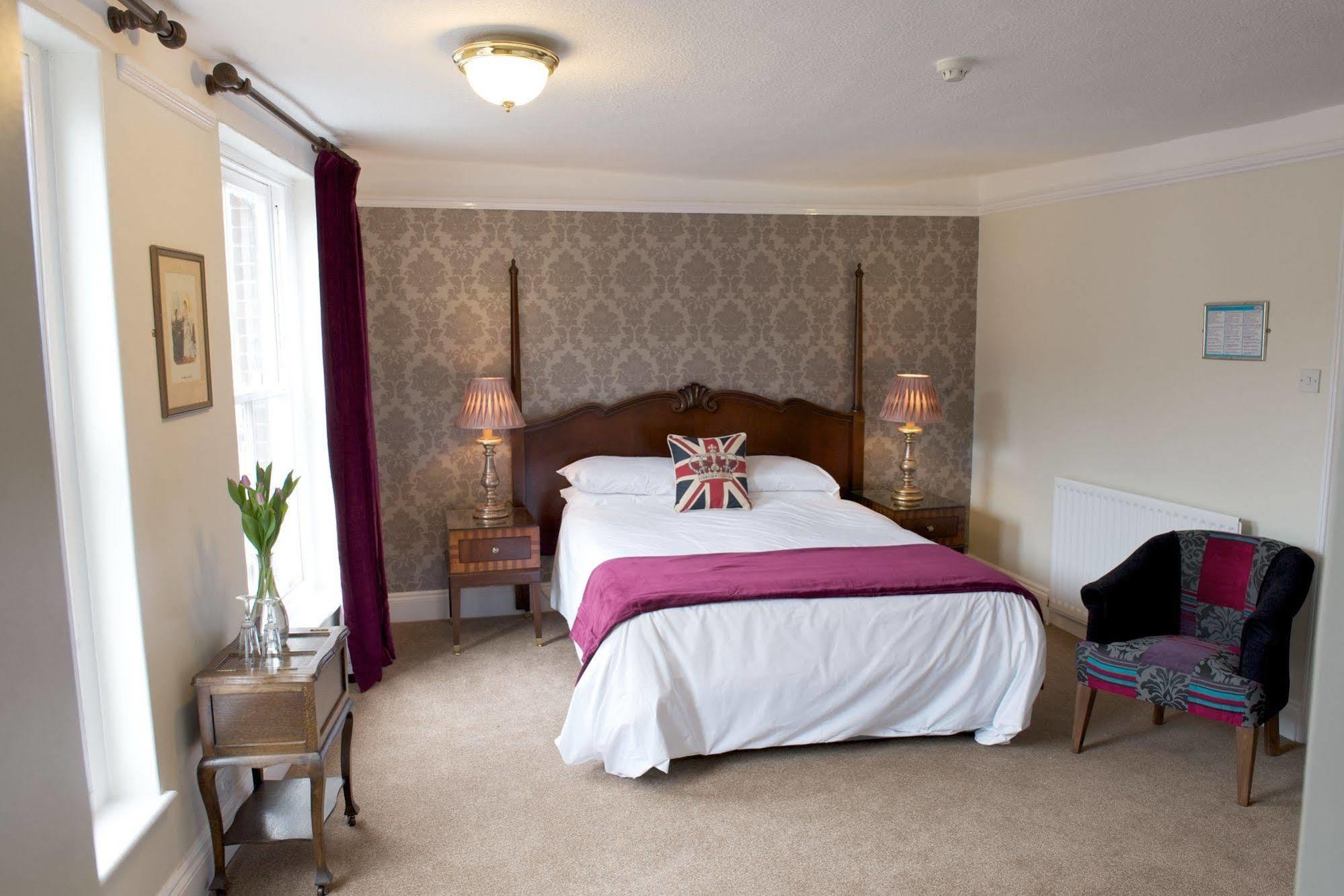 The Rose And Crown Hotel Wisbech Ngoại thất bức ảnh