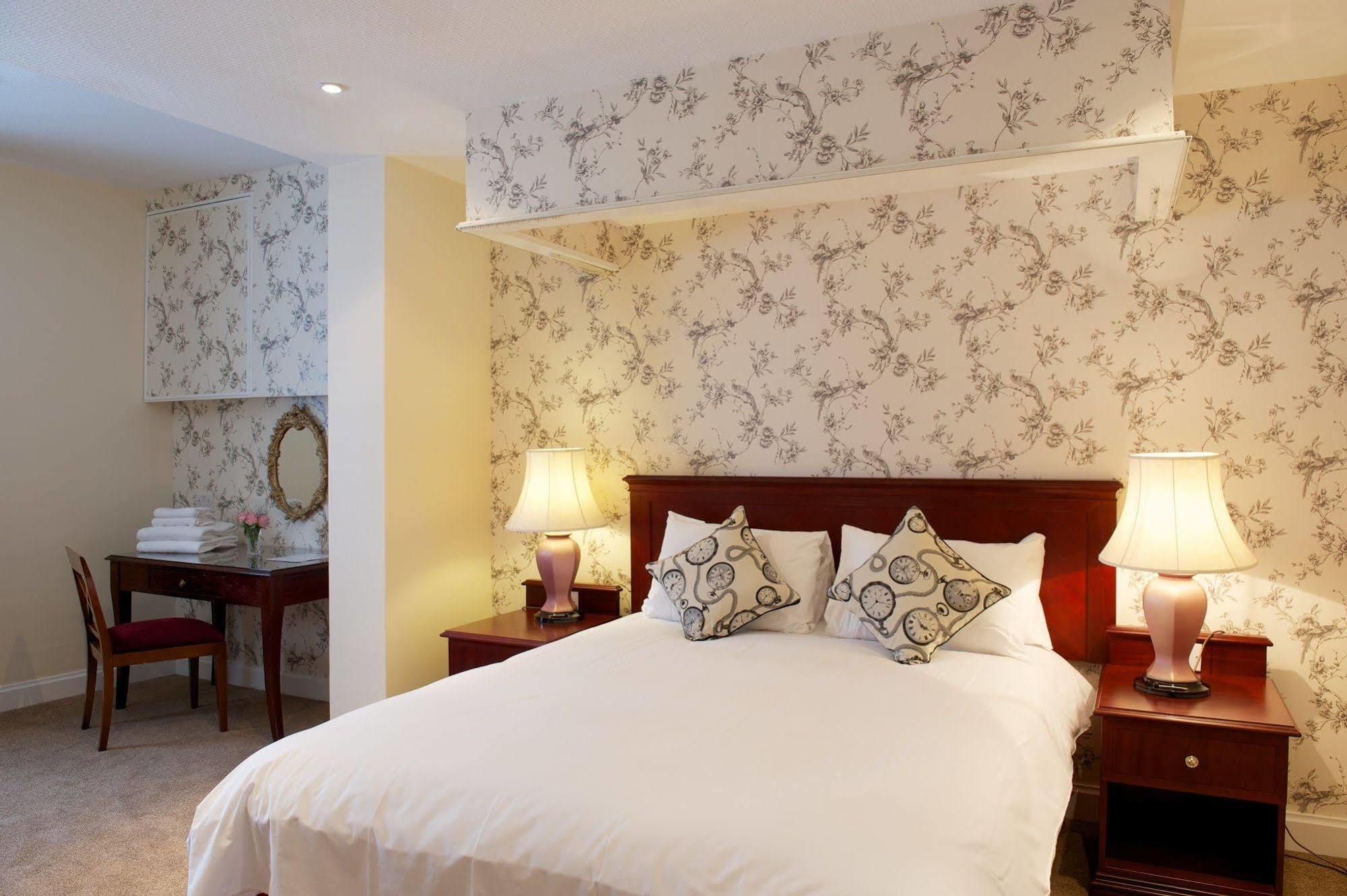 The Rose And Crown Hotel Wisbech Ngoại thất bức ảnh
